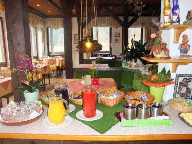 Cafe Pension Krems Waischenfeld Bagian luar foto